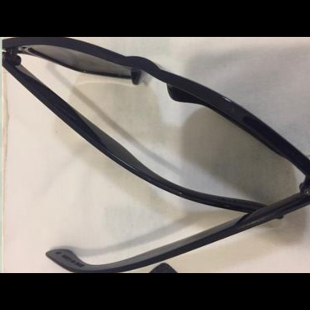 NY NEW YORK YANKEES REALTOR BLUE SGA 2017 9/20/17